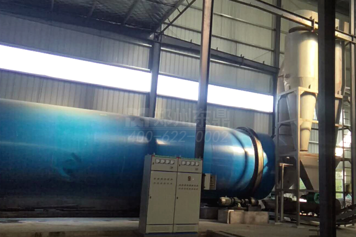 生物質(zhì)烘干機廠家鄭州東鼎干燥開發(fā)了大型檸條烘干機成套設(shè)備，實現(xiàn)了檸條資源規(guī)?；弥?。